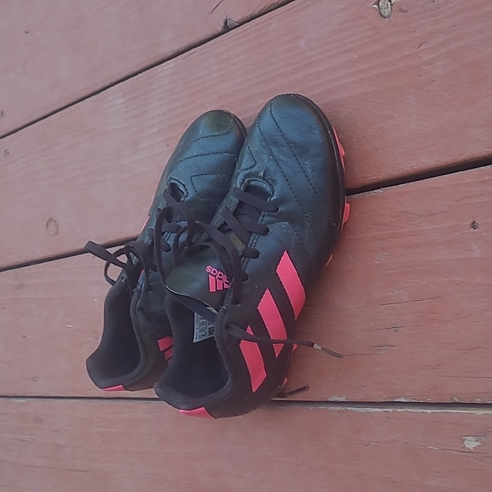 Girl's Adidas soccer cleats